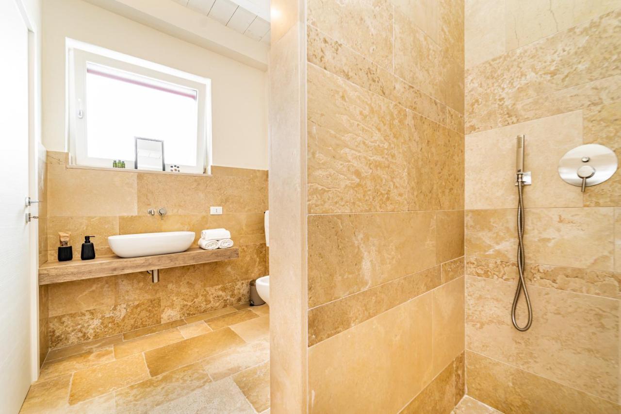 Villa Brigida Resort Сантерамо ин Коле Екстериор снимка