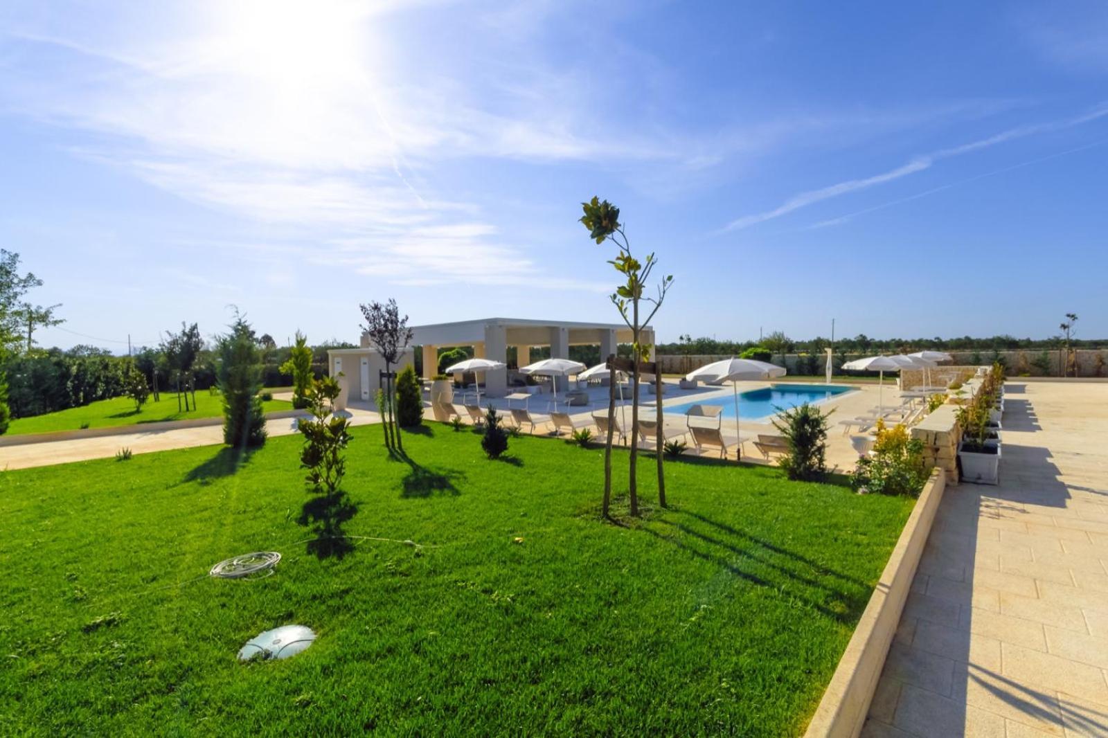 Villa Brigida Resort Сантерамо ин Коле Екстериор снимка