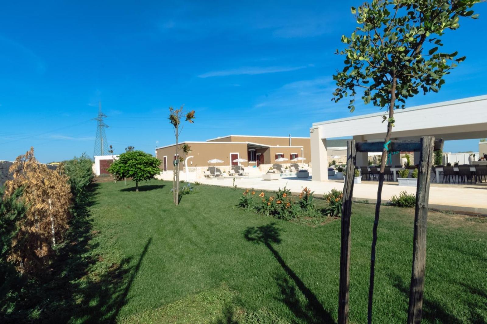 Villa Brigida Resort Сантерамо ин Коле Екстериор снимка