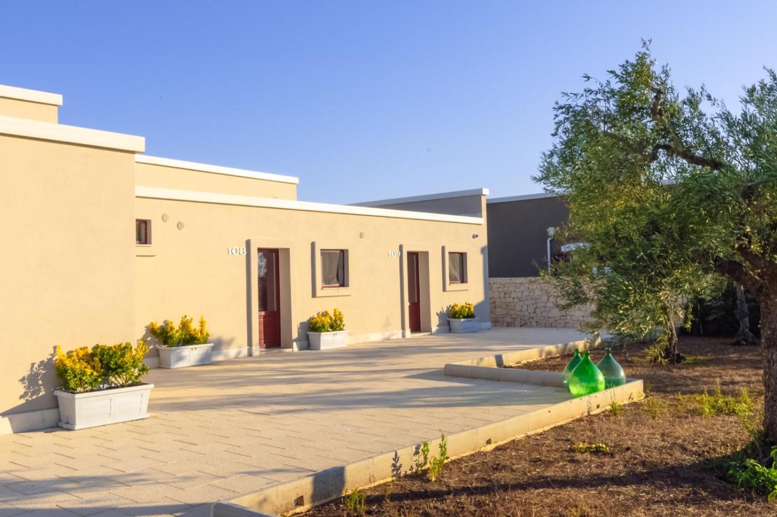 Villa Brigida Resort Сантерамо ин Коле Екстериор снимка